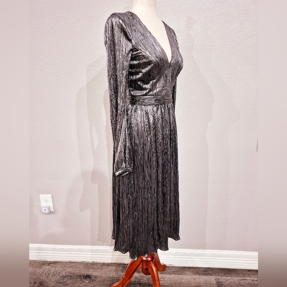 Dress The Population  Dress Womens Size Small NEW with Tag Silver Color - Picture 4 of 10